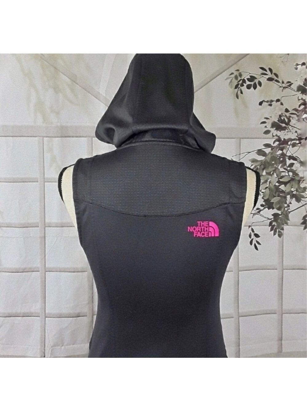 The North Face zip up hoodie vest - Picture 2 of 5